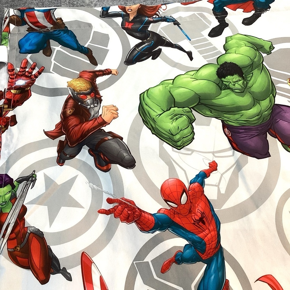 Marvel Flat Twin Sheet OEKO-TEX Chemical Free Hulk Thor Spider-Man Avengers - Picture 7 of 8